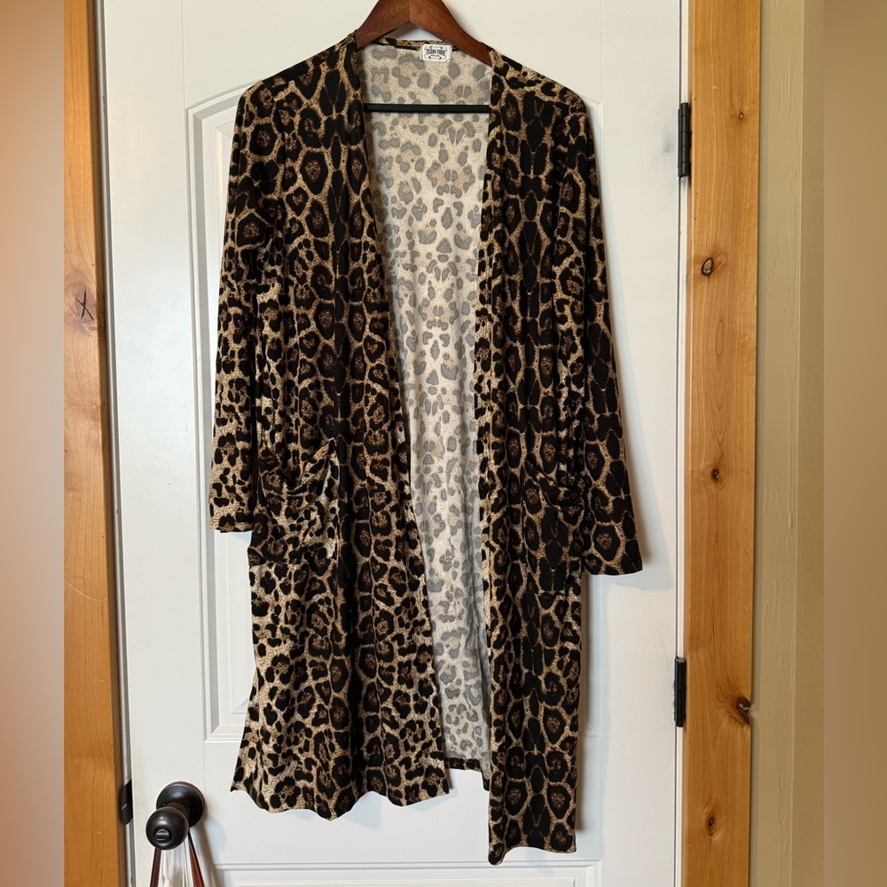 Texas True Threads Leopard Print Duster